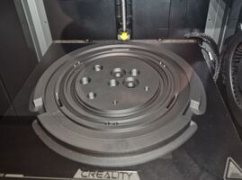 20241217 Vincent Greinecker Boilerboden Glasboilermaschine.jpg