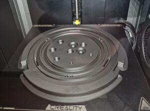 20241217 Vincent Greinecker Boilerboden Glasboilermaschine.jpg